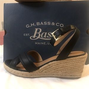 Bass Kendal wedge sandal in black - NEW